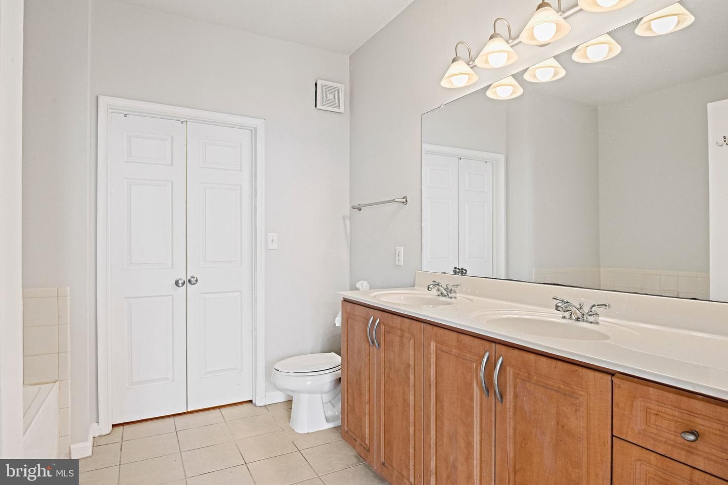 12957 Centre Park Circle #103 photo 17
