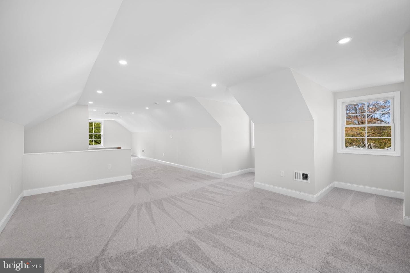 1010 Croton Drive photo 54