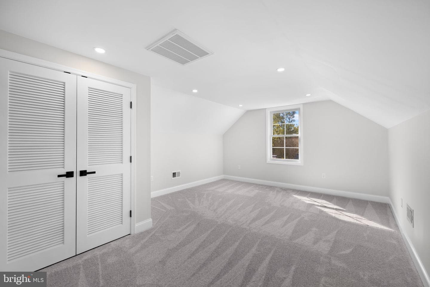 1010 Croton Drive photo 56