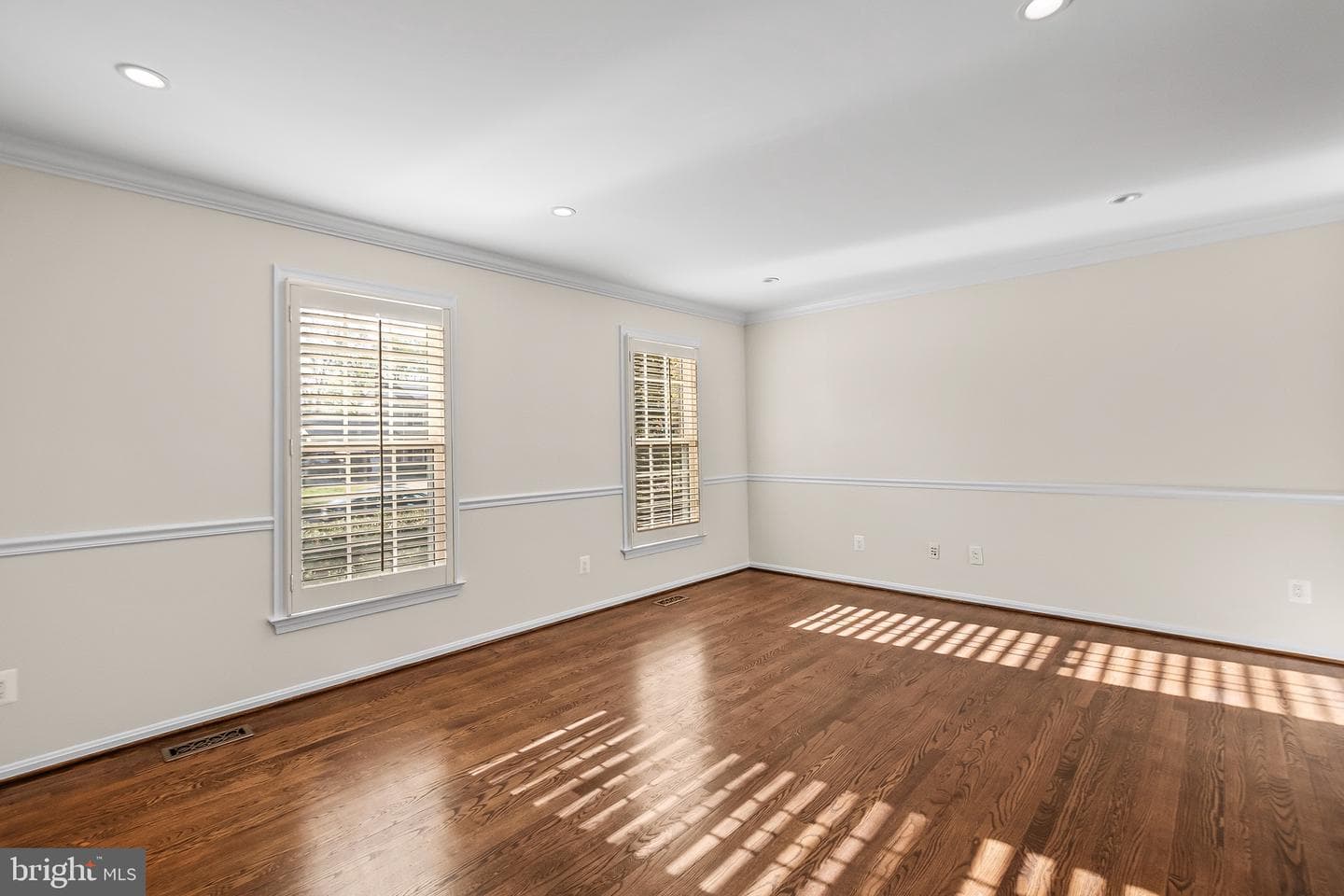8805 Teresa Ann Court photo 9
