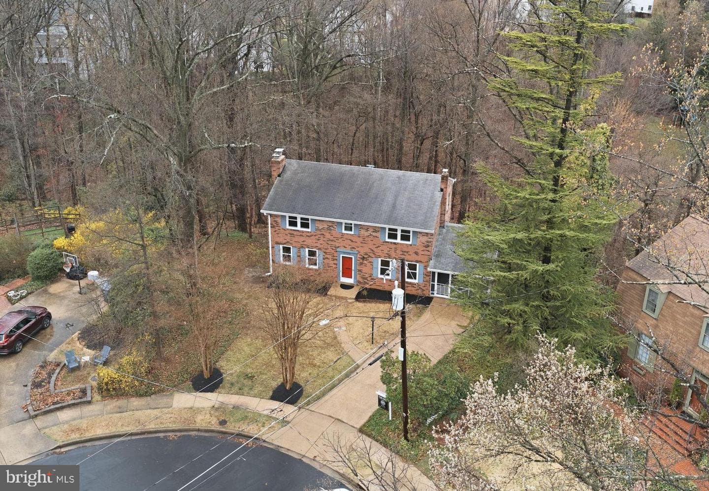 5300 Neville Court