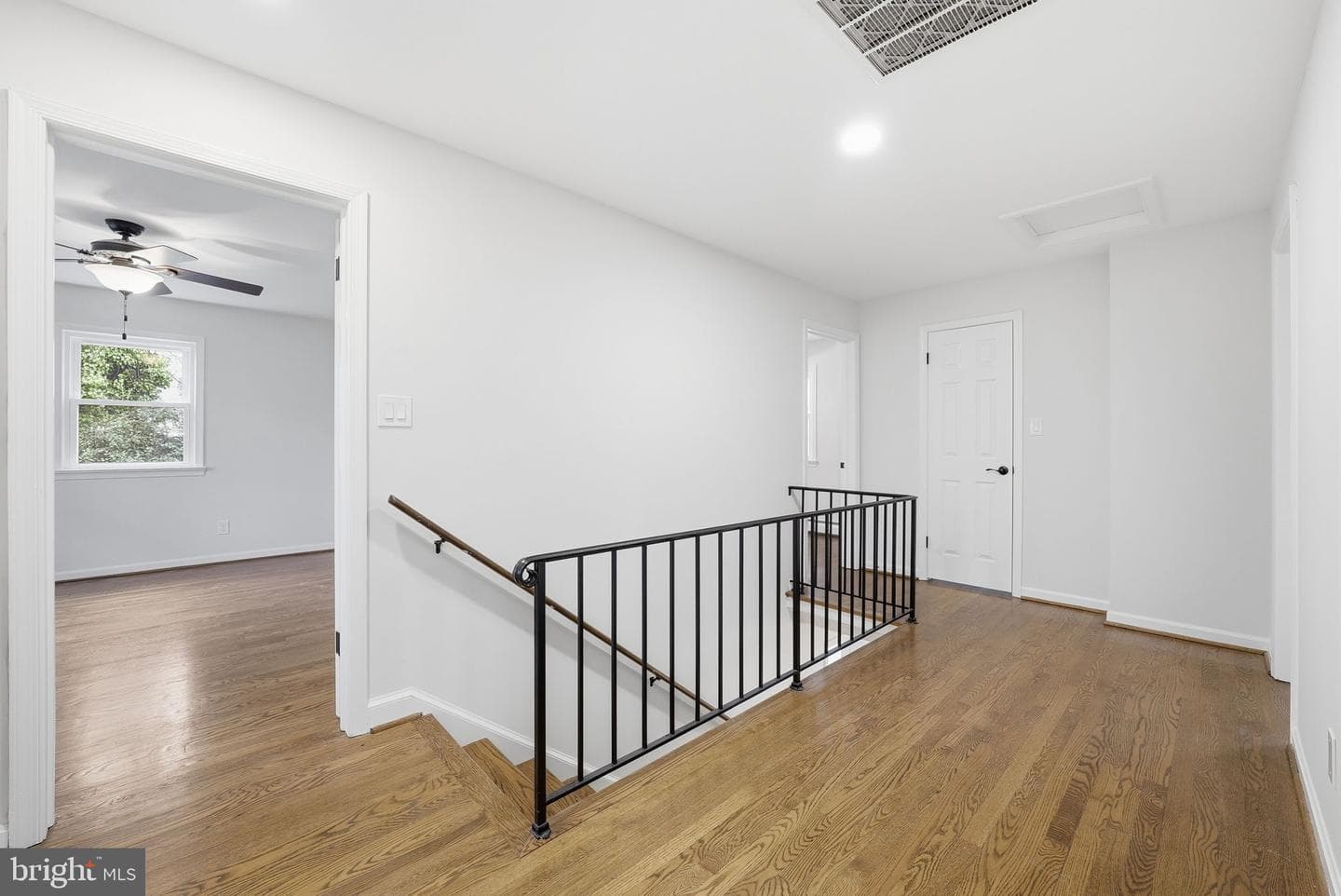 5300 Neville Court photo 21