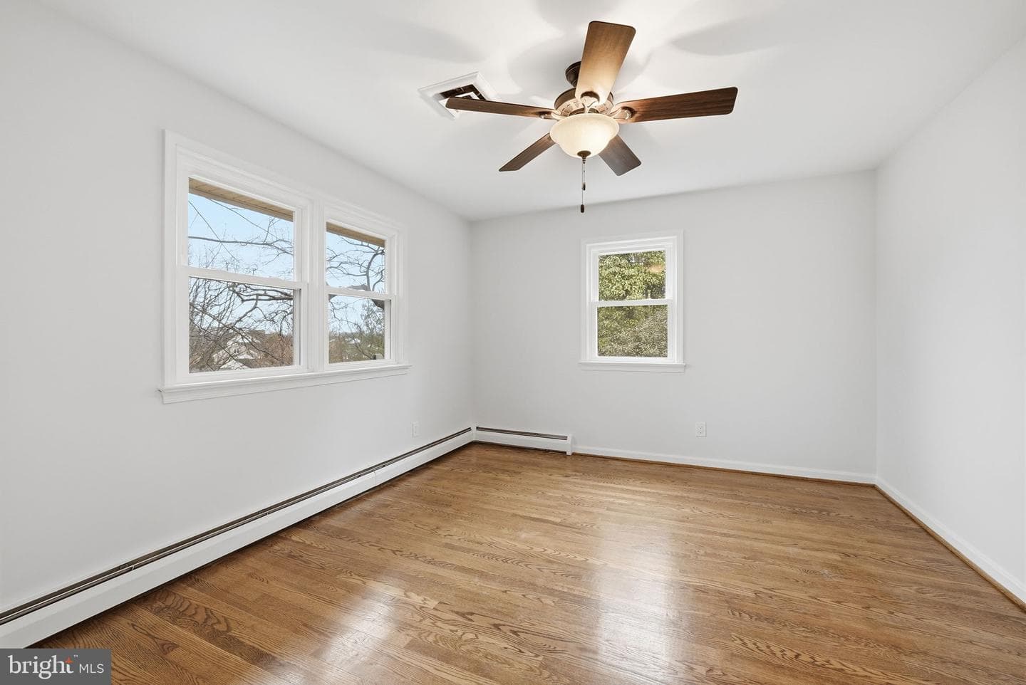5300 Neville Court photo 34