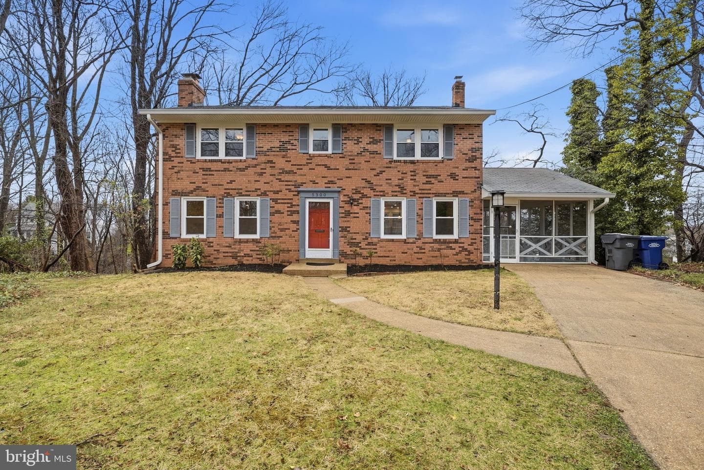 5300 Neville Court photo 4