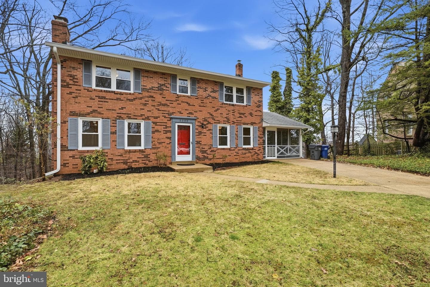 5300 Neville Court photo 5