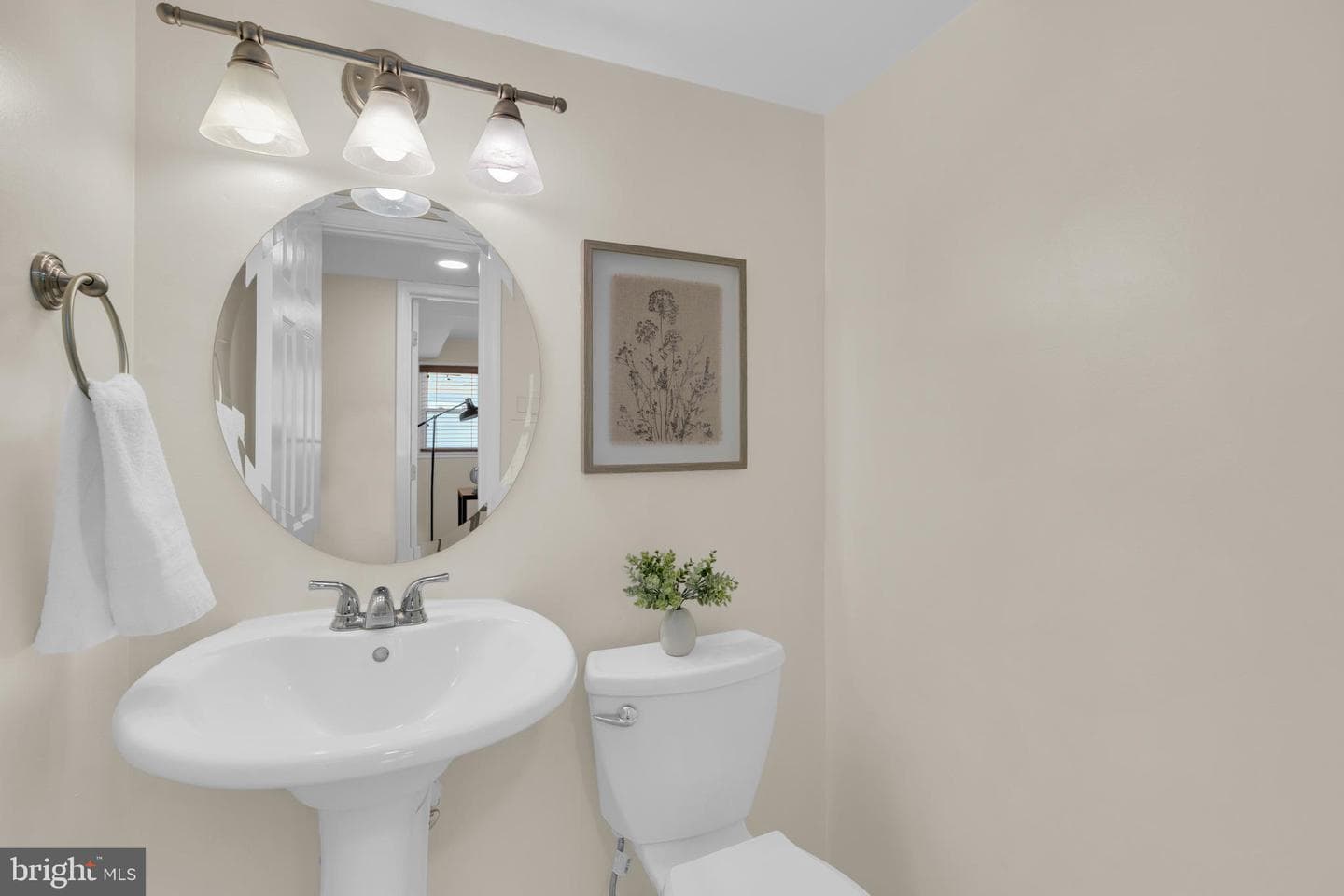 9204 Ashmeade Drive photo 33