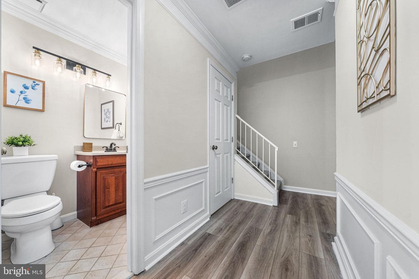 9247 Cardinal Forest Lane #202 photo 7