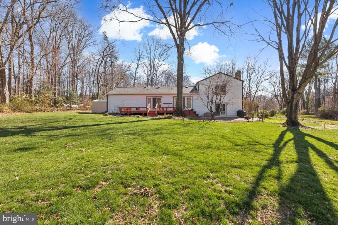 2926 Fort Lee Street photo 38
