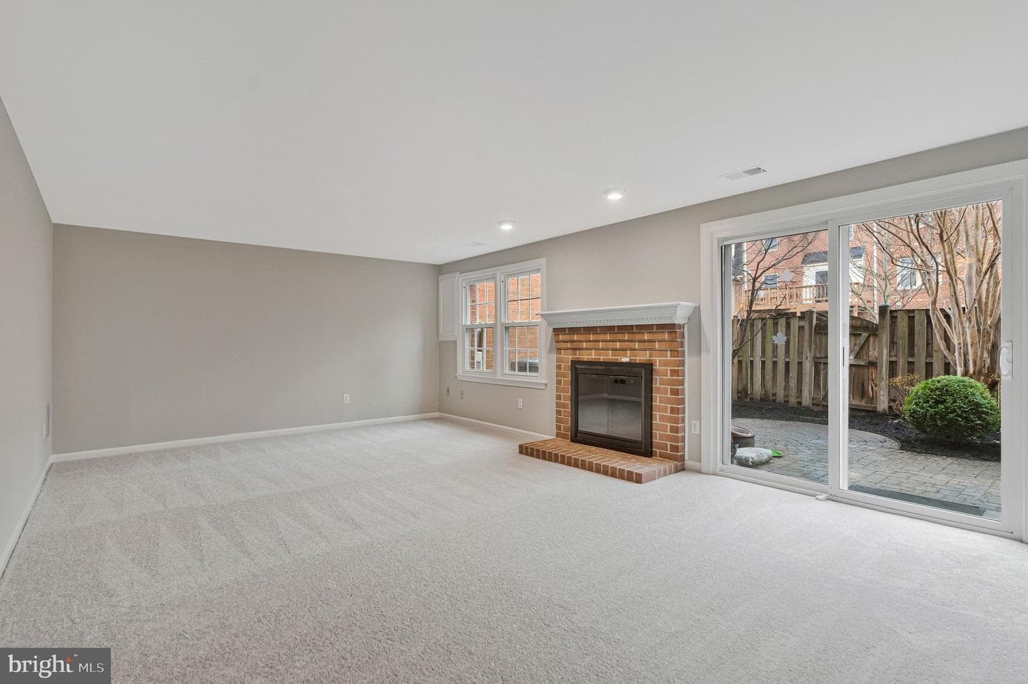 10106 Bushman Drive photo 27