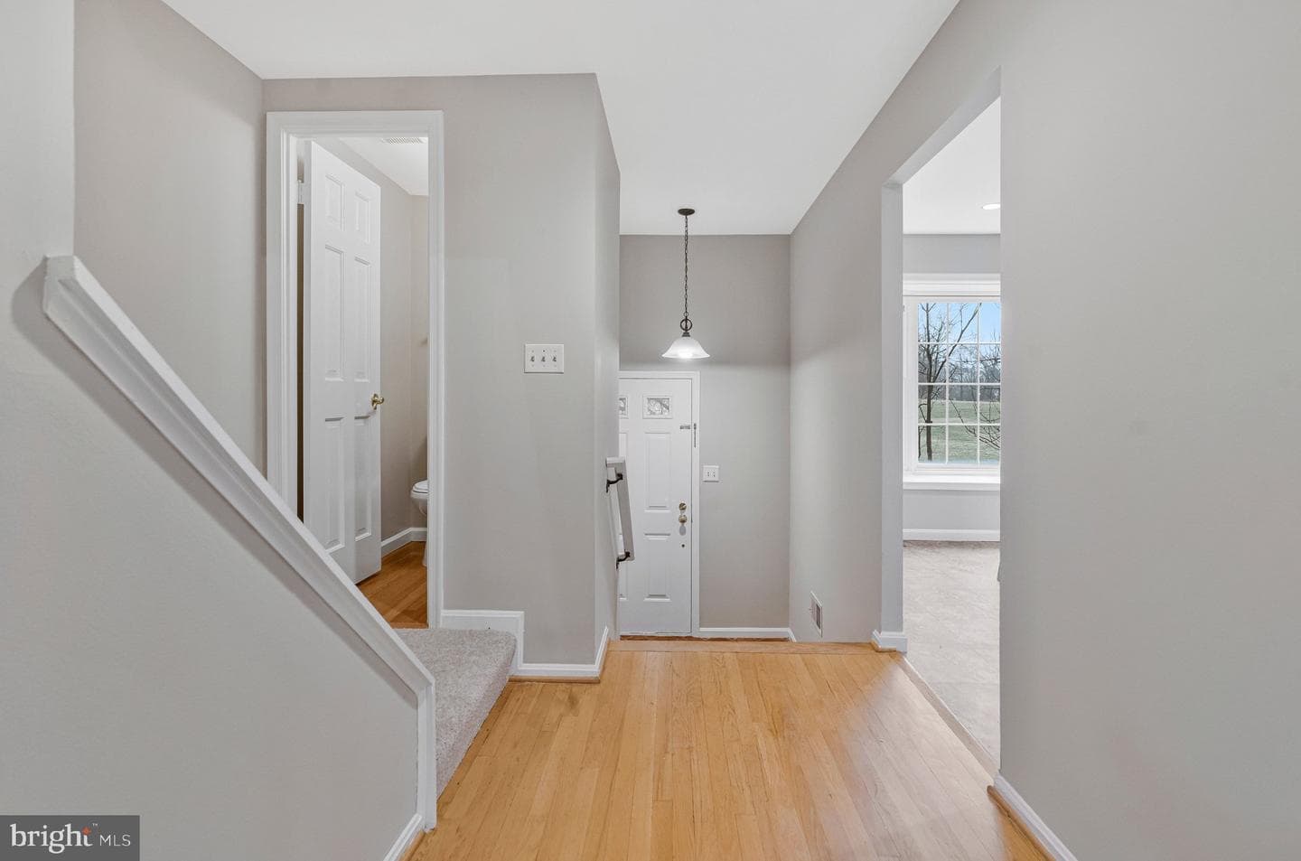 10106 Bushman Drive photo 4