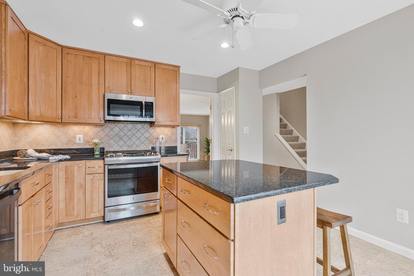 10106 Bushman Drive photo 8