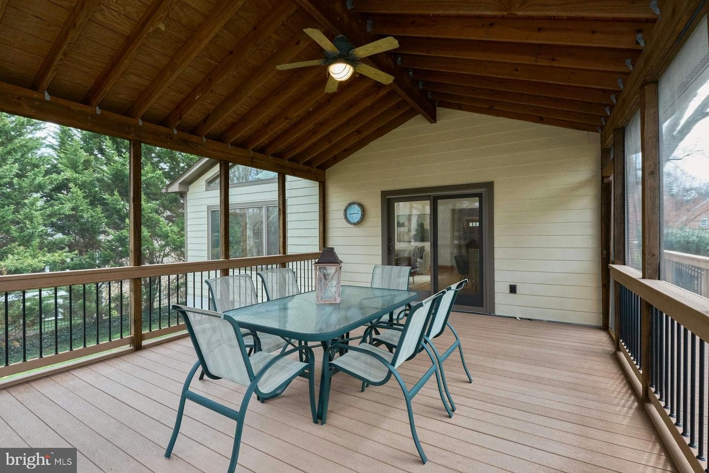 6586 Braddock Road photo 23