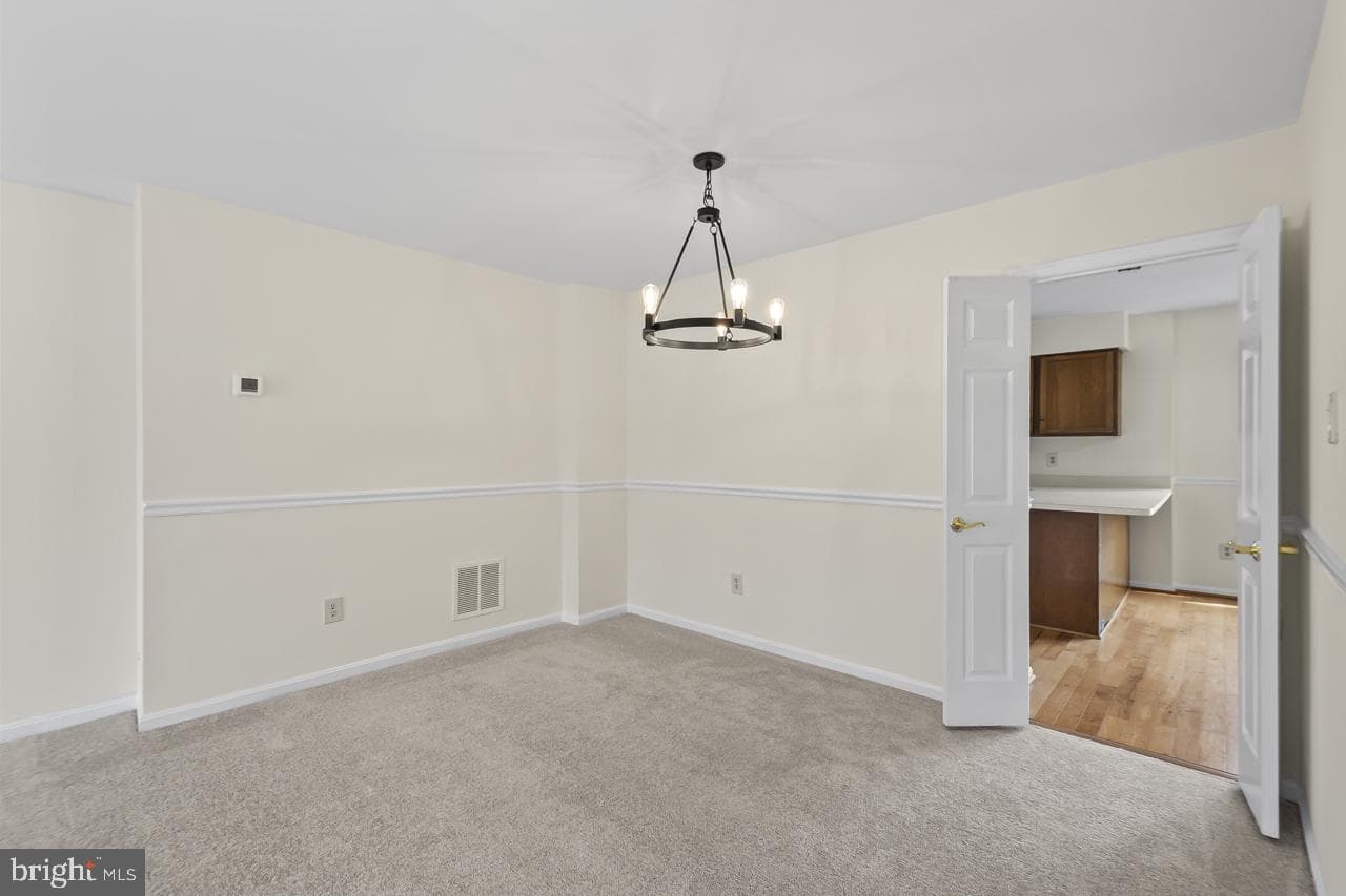 7937 Edinburgh Drive photo 17