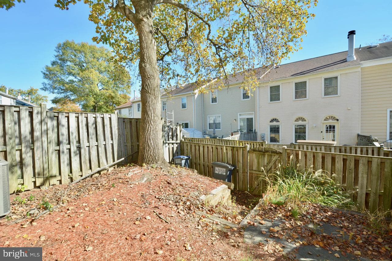 7937 Edinburgh Drive photo 35