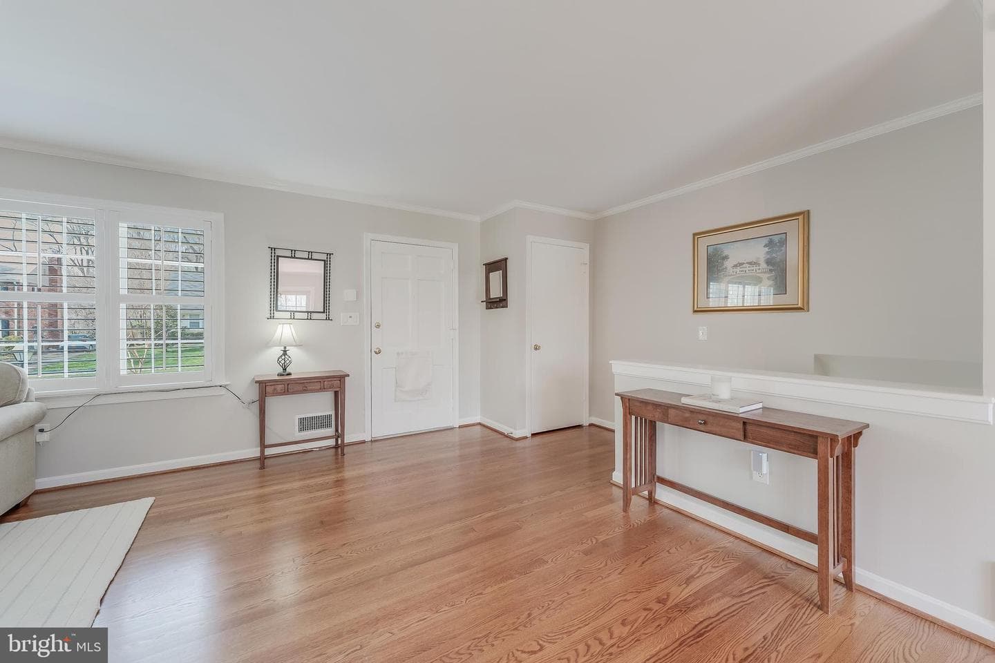 8511 Stable Drive photo 5