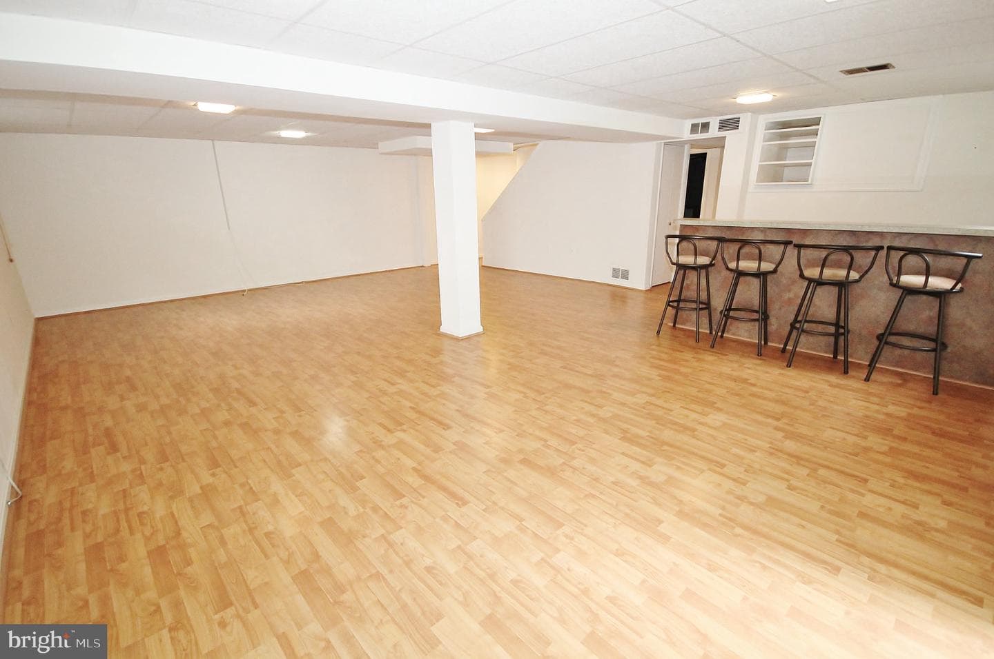 5504 Inverchapel Road photo 29