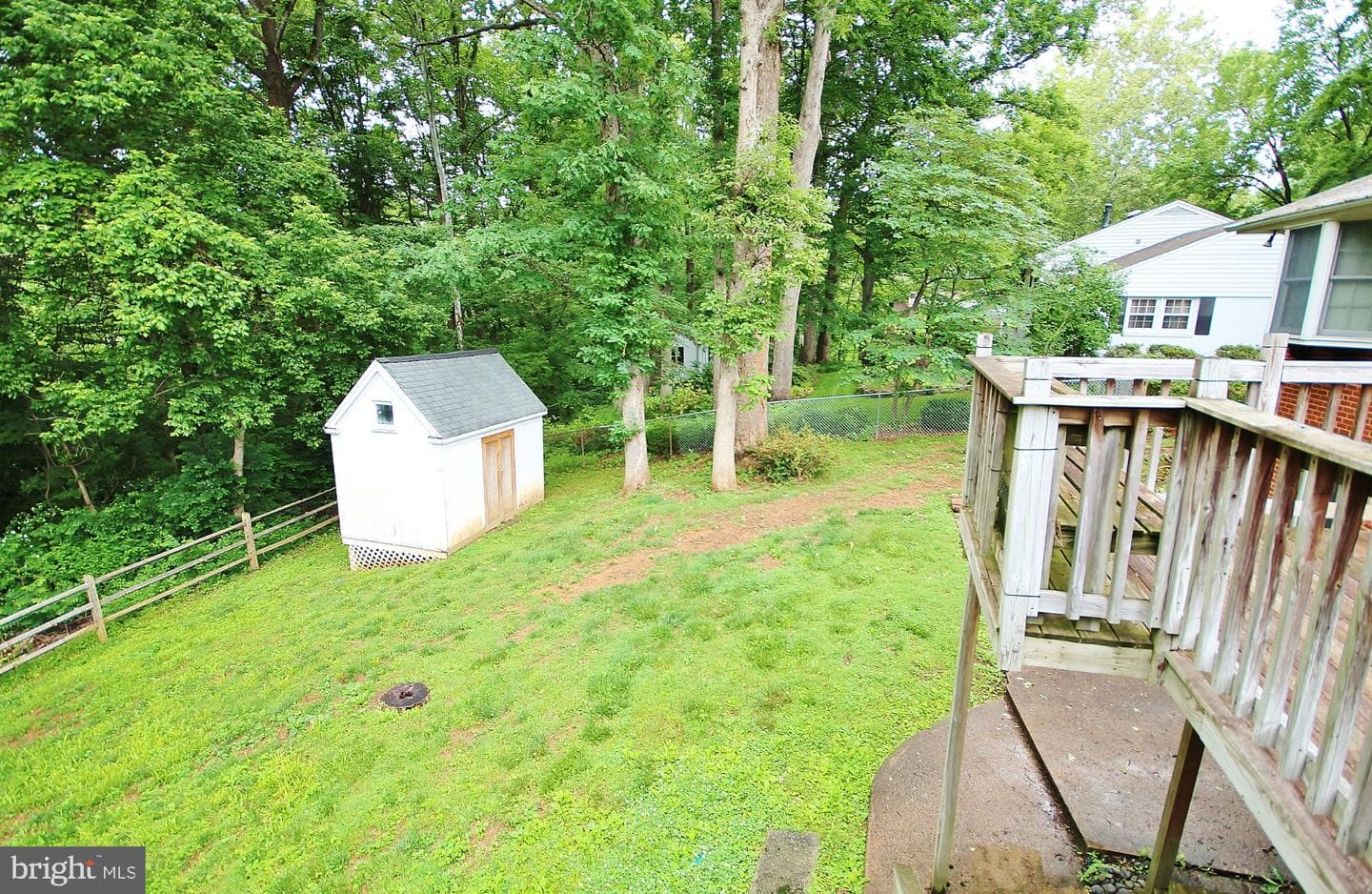 5504 Inverchapel Road photo 49