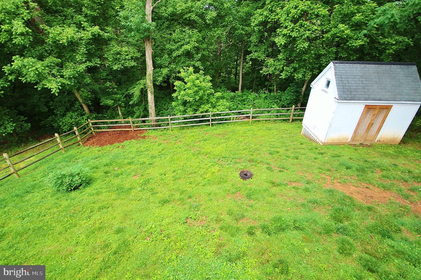 5504 Inverchapel Road photo 50