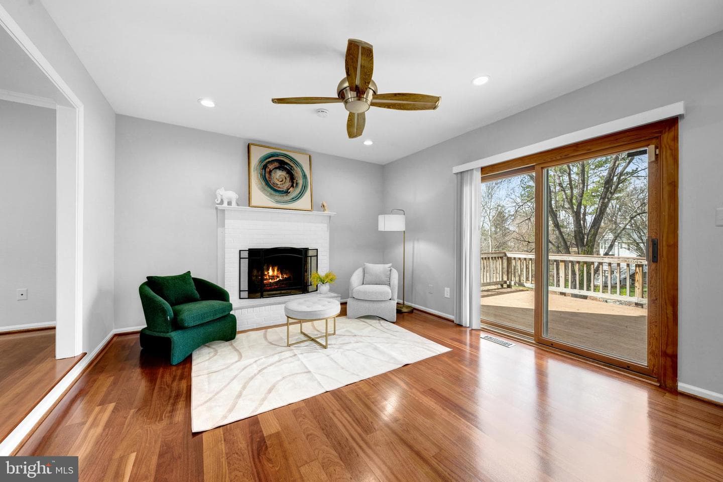 9359 Robnel Place photo 11