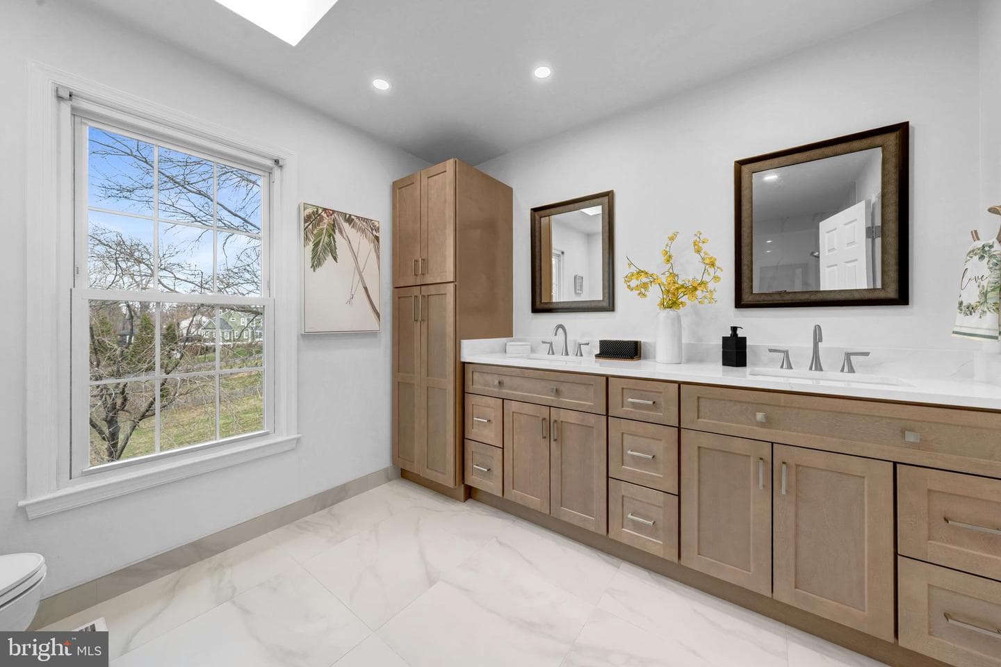 9359 Robnel Place photo 22