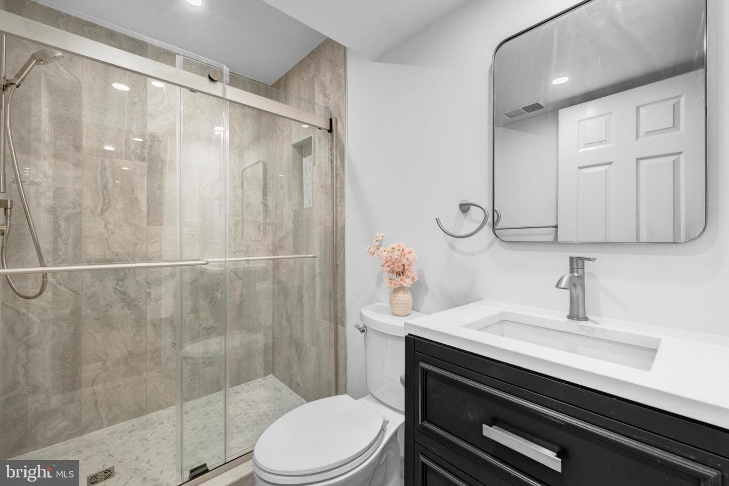 9359 Robnel Place photo 29