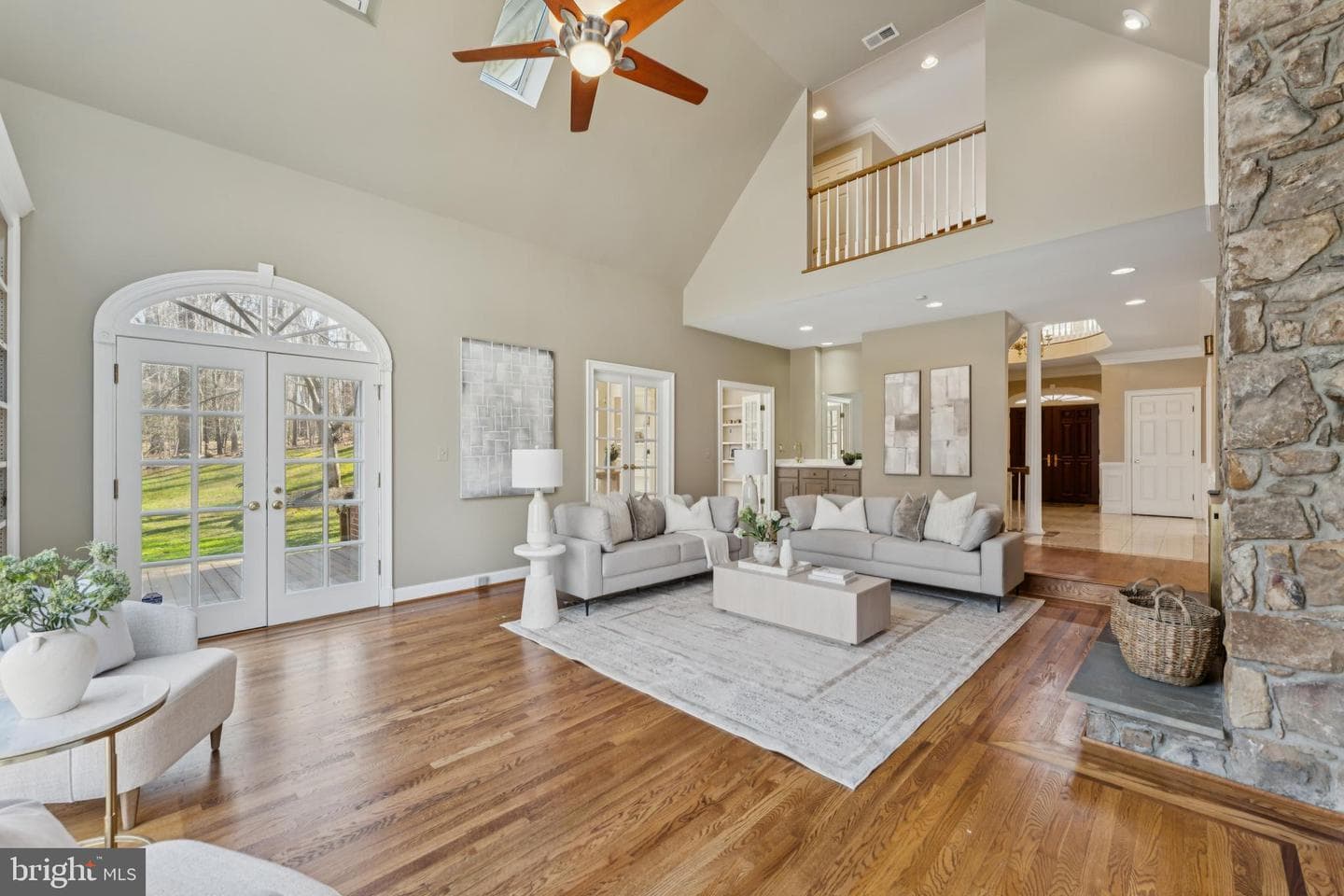 7700 Leeds Manor Court photo 15
