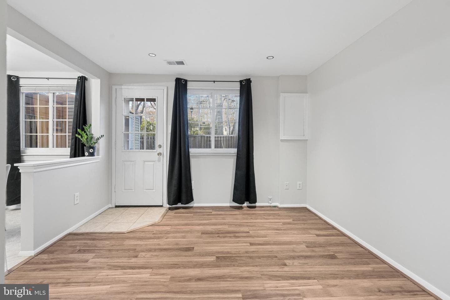 8213 Claremont Woods Drive photo 11