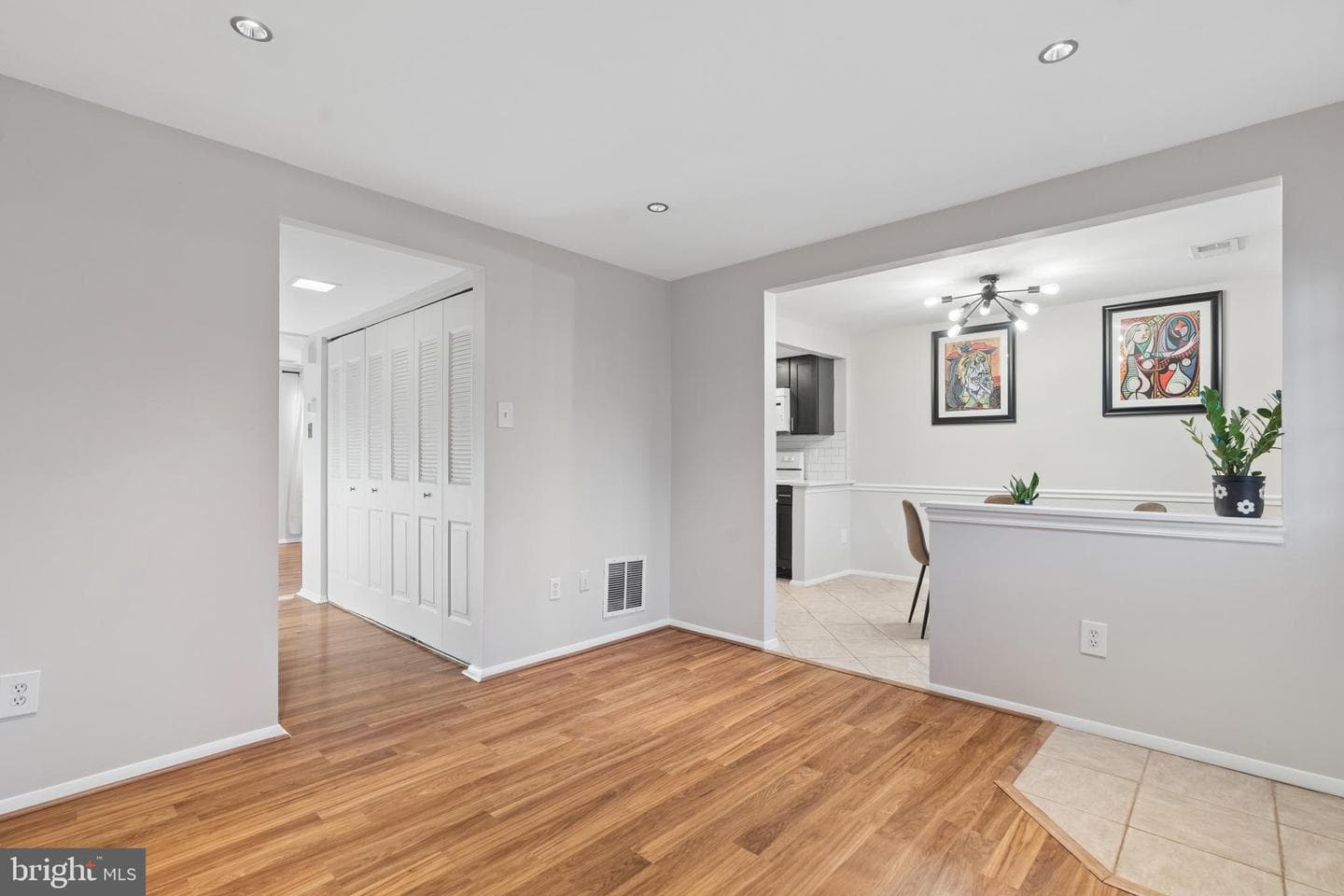 8213 Claremont Woods Drive photo 13