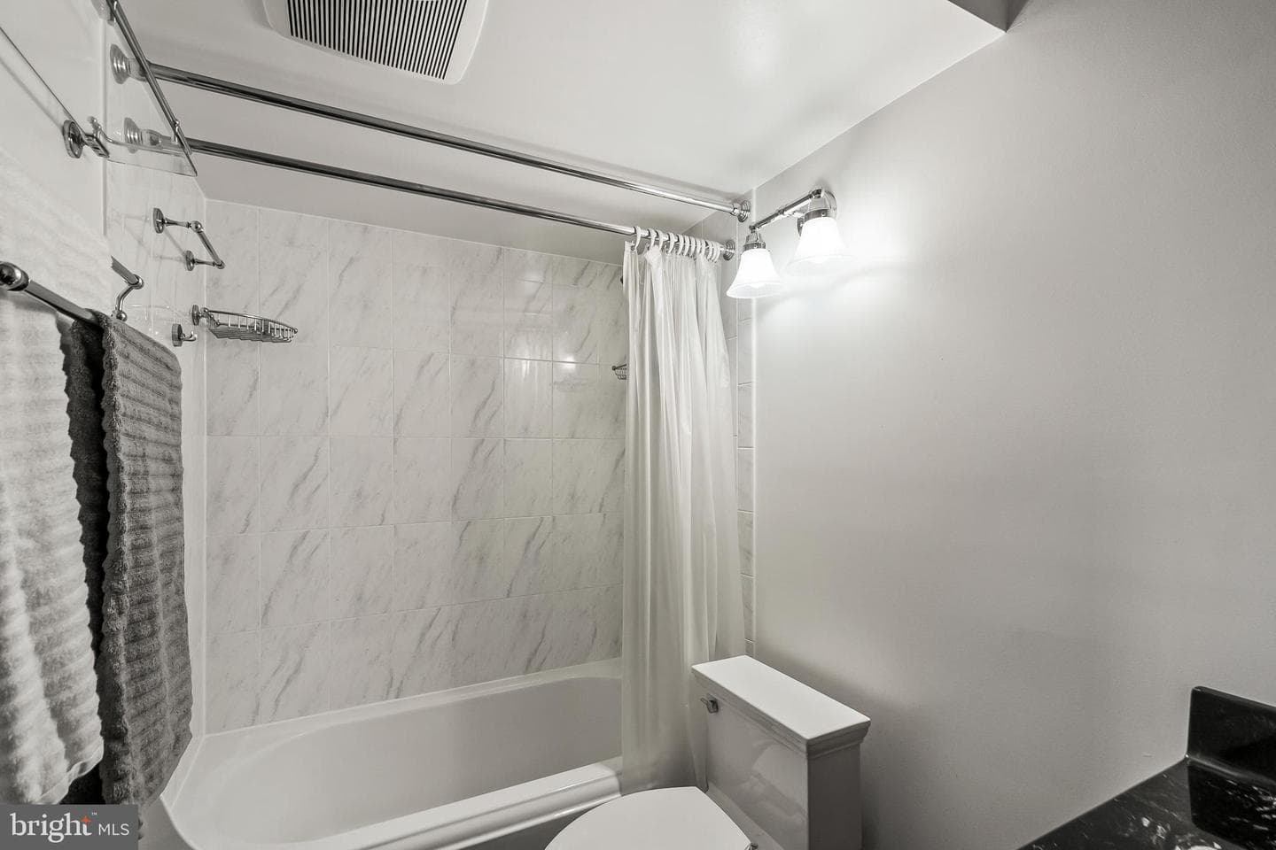 5902 Mount Eagle Drive #801 photo 11
