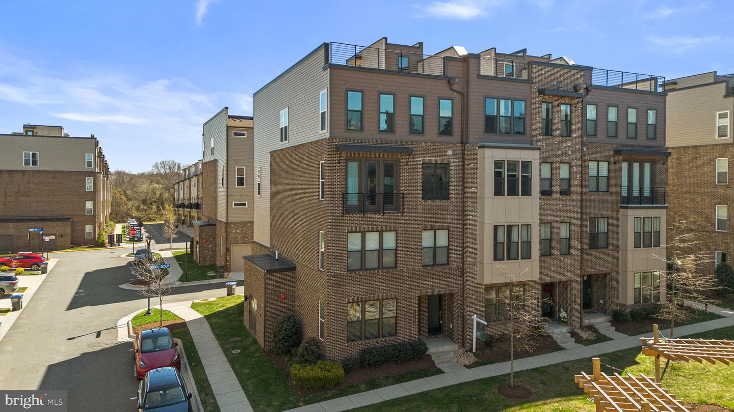 14420 Beckett Glen Circle #902