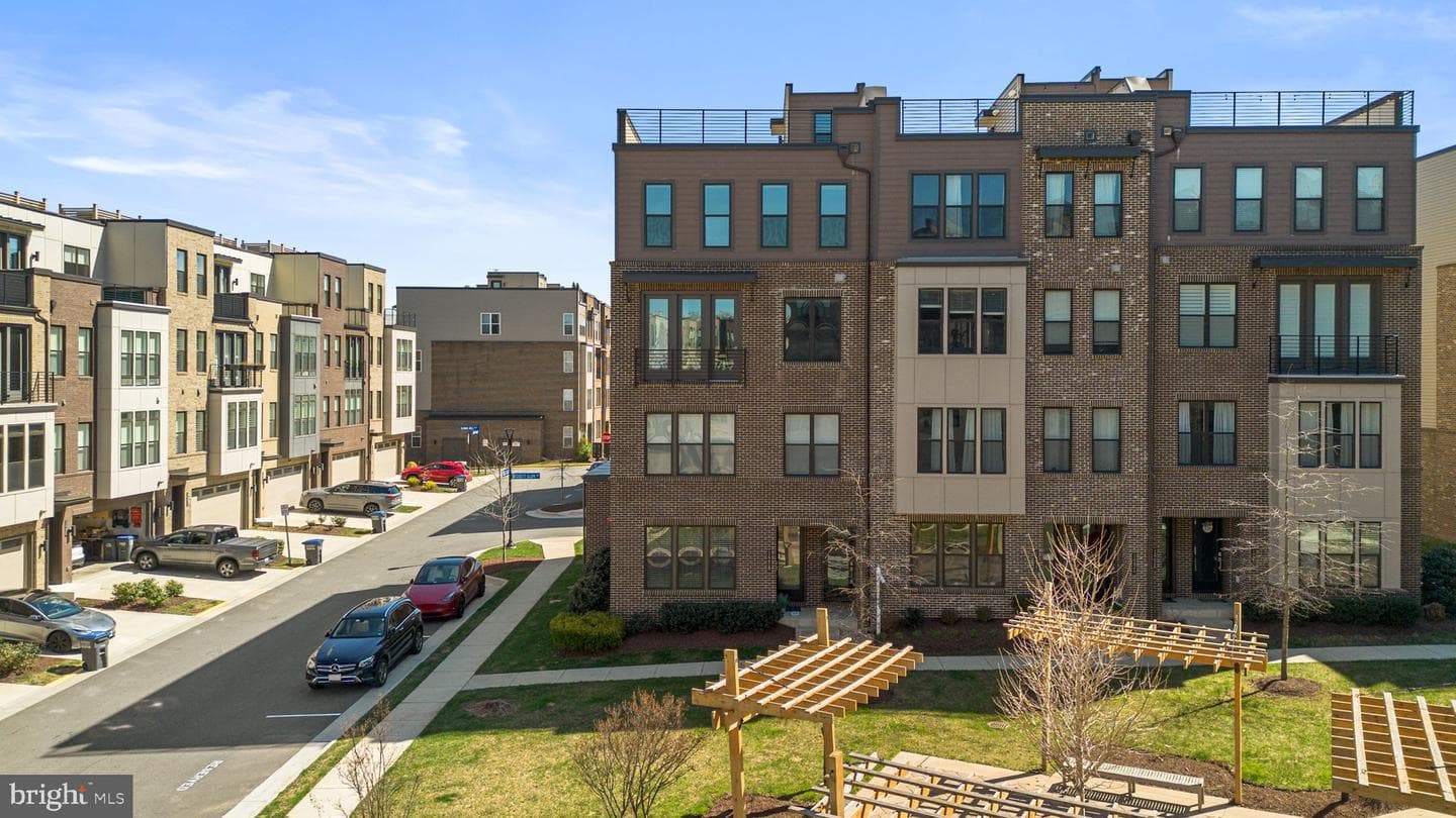 14420 Beckett Glen Circle #902 photo 2