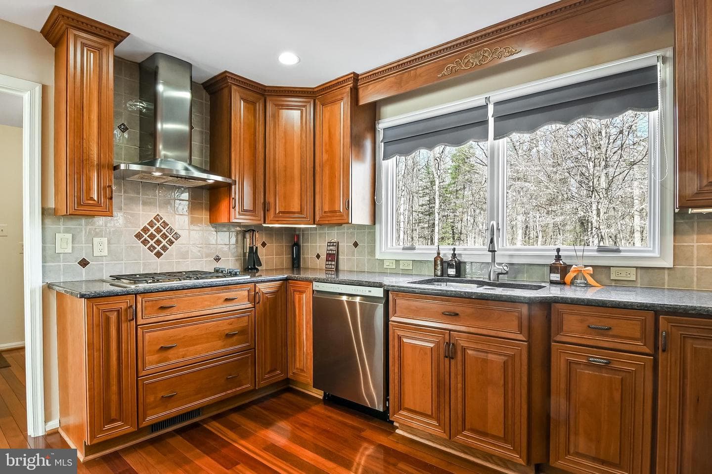 5500 Sandy Folly Court photo 9