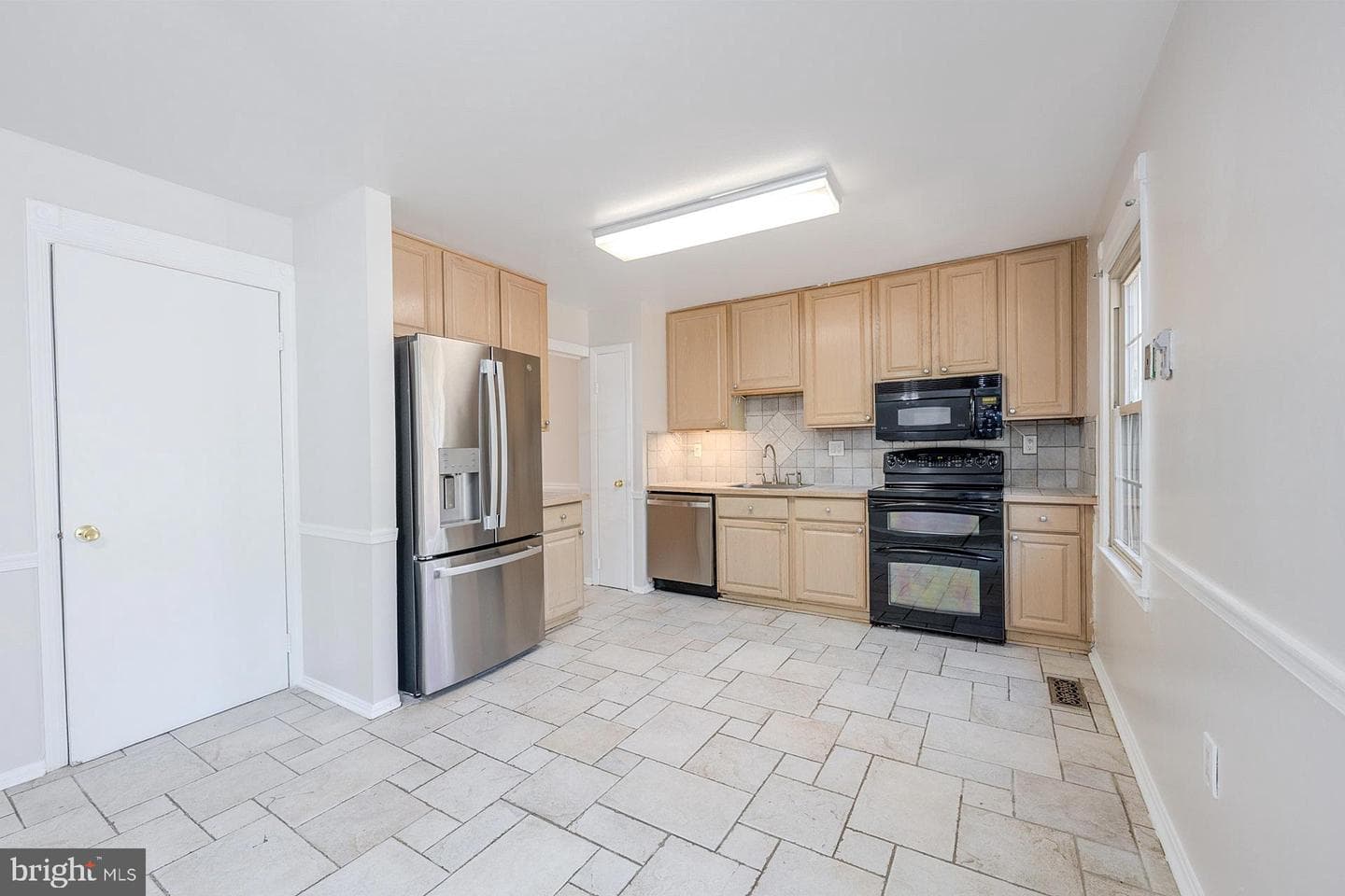 9648 Masterworks Drive photo 14