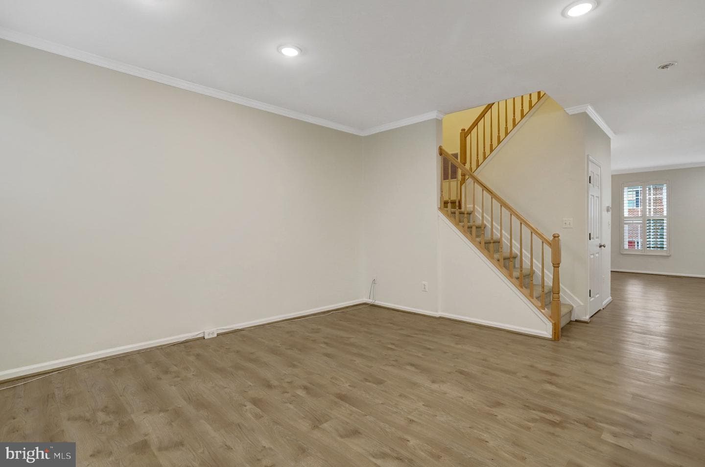 5282 Sandyford Street photo 11