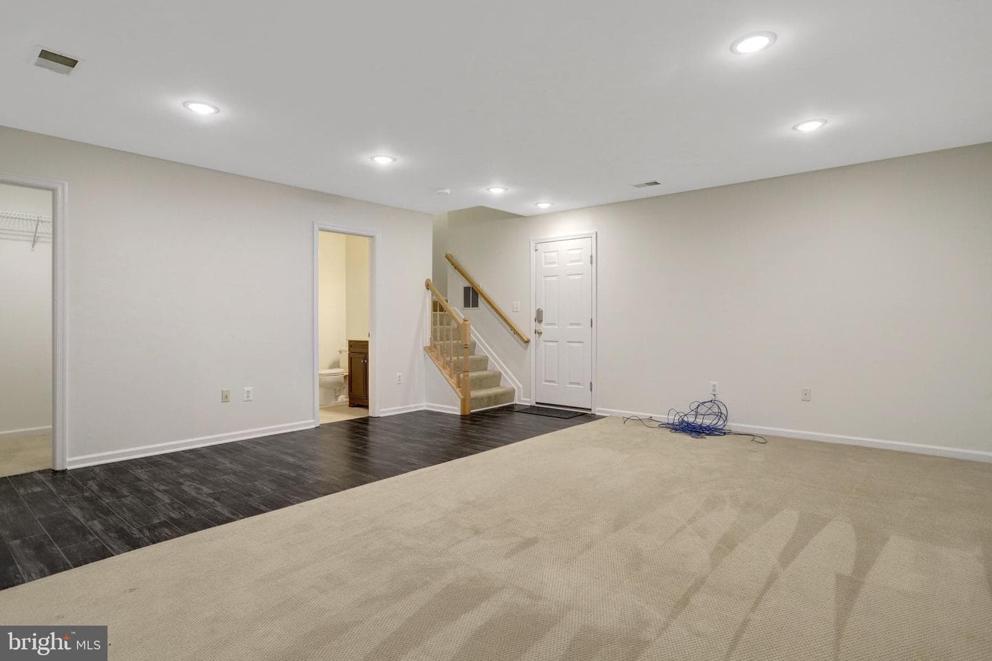 5282 Sandyford Street photo 21