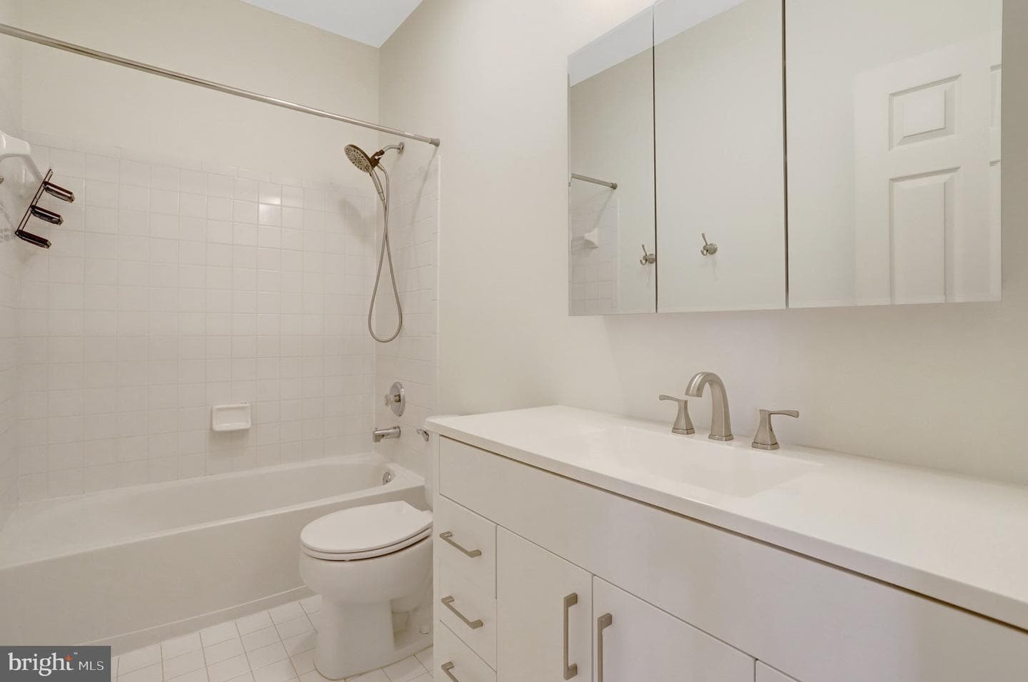 5282 Sandyford Street photo 25