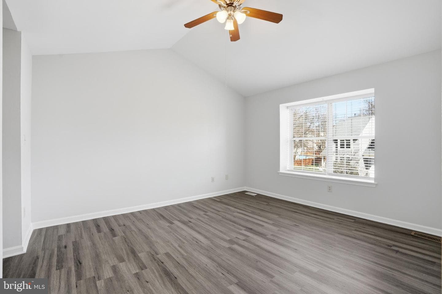 6185 Stonepath Circle photo 17
