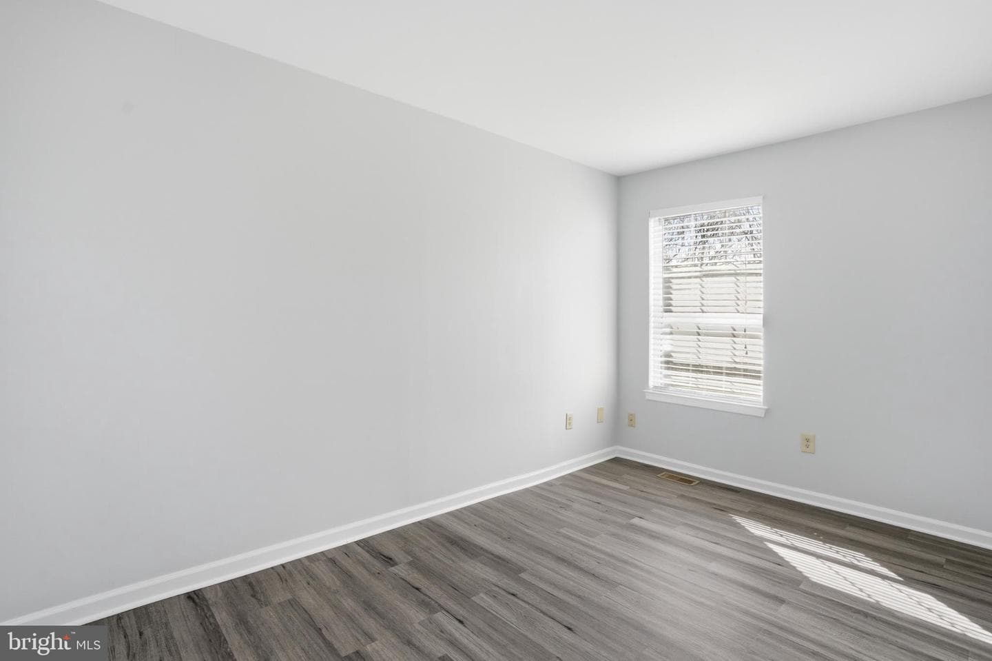 6185 Stonepath Circle photo 20
