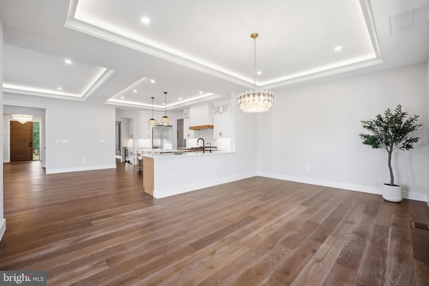 9420 Vernon Drive photo 31