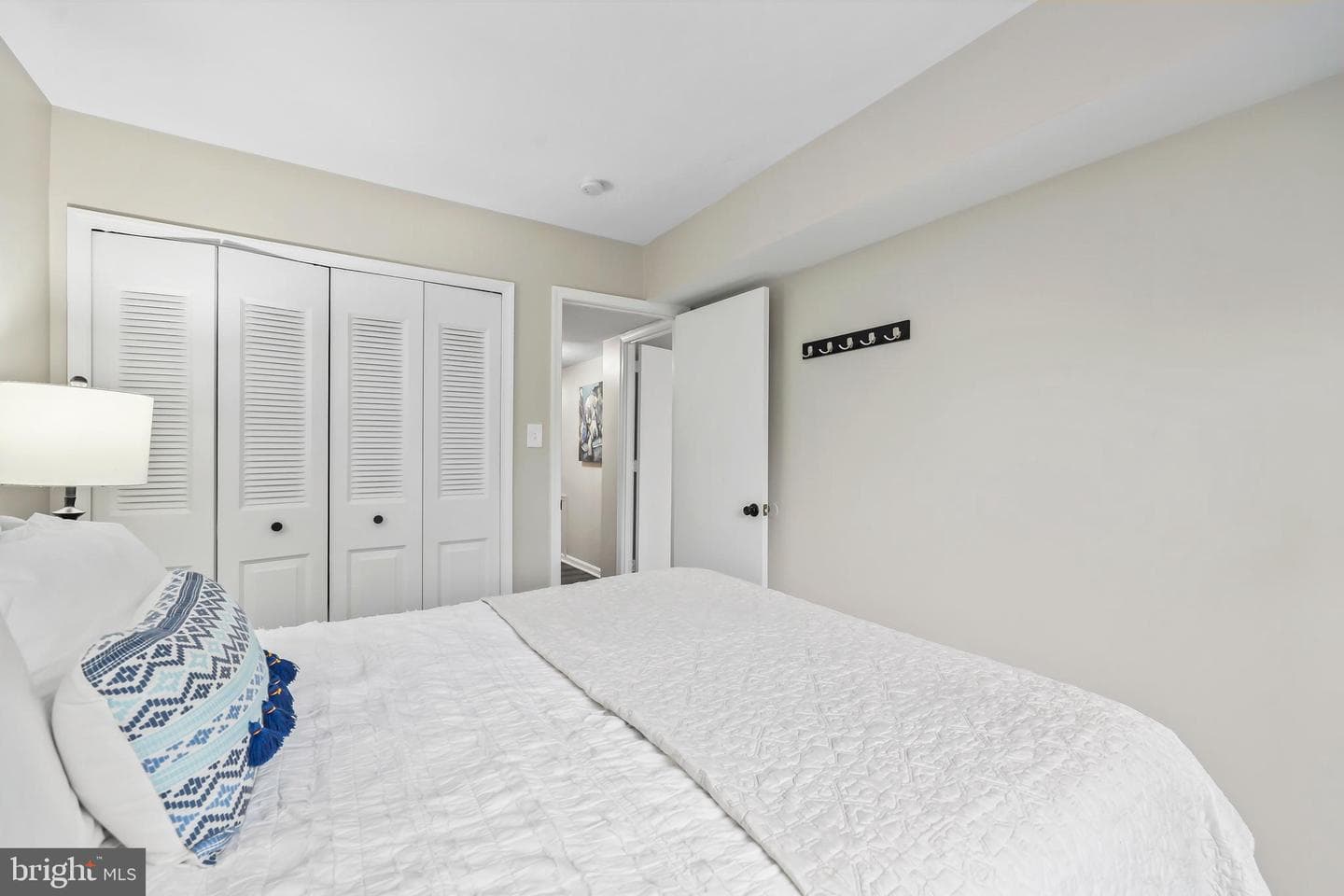 6922 Lodestone Court photo 19