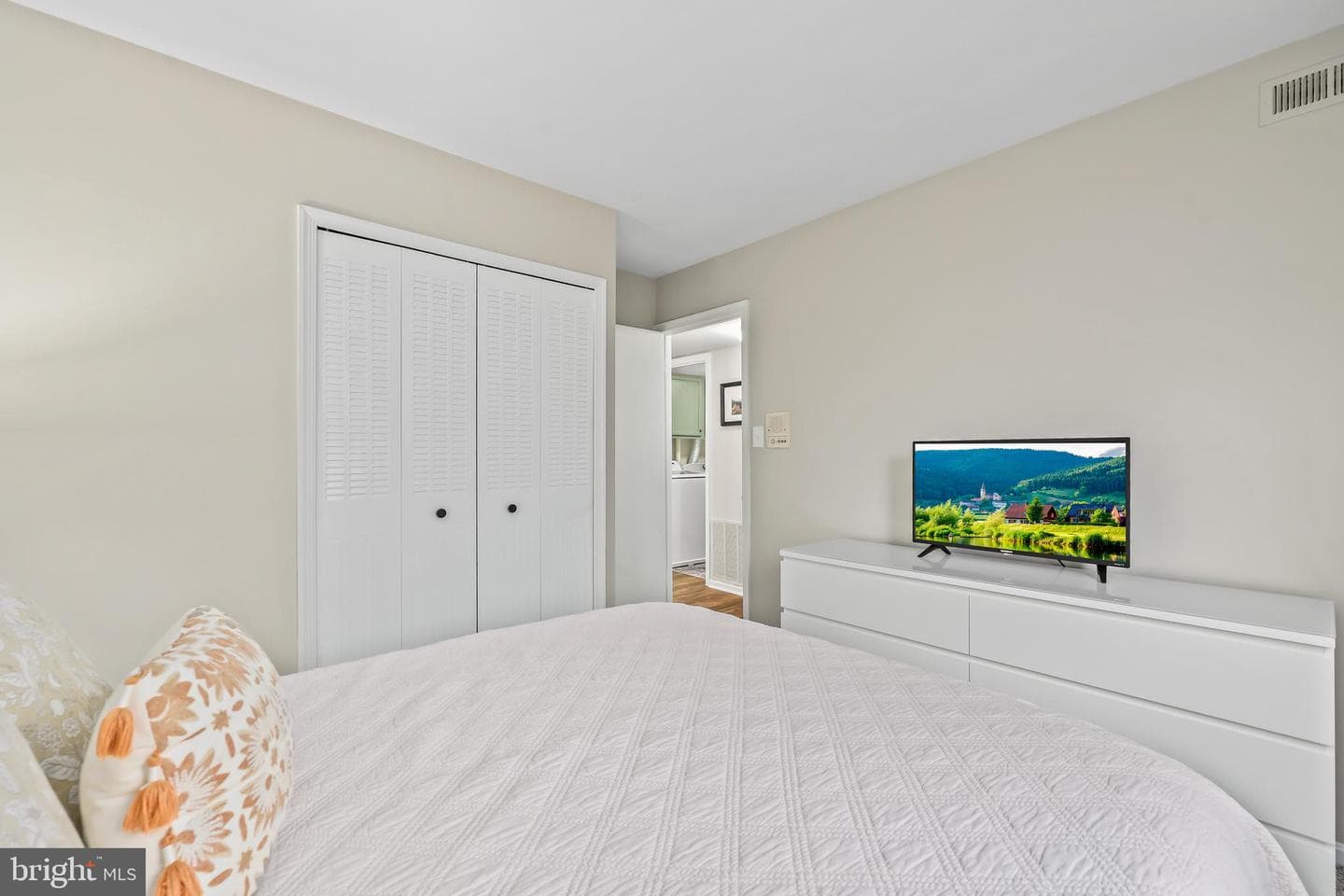 6922 Lodestone Court photo 22