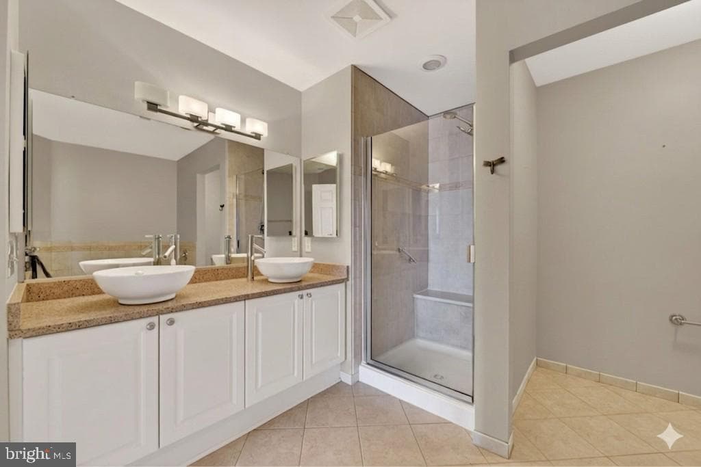 11776 Stratford House Place #502 photo 16
