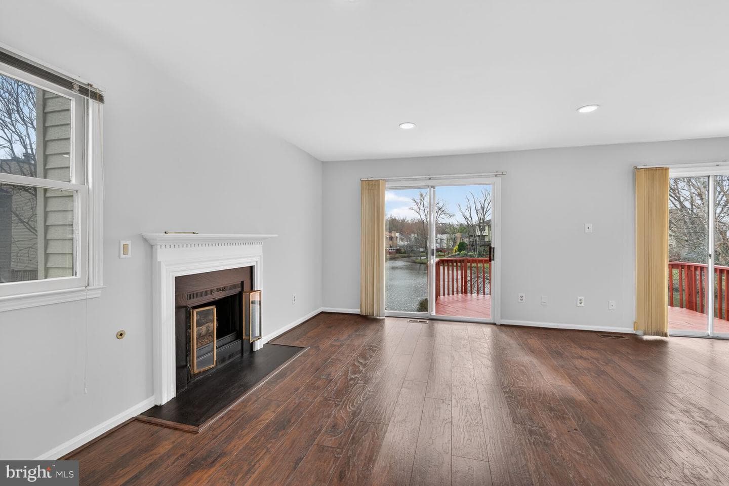 7108 Lake Cove Drive photo 12