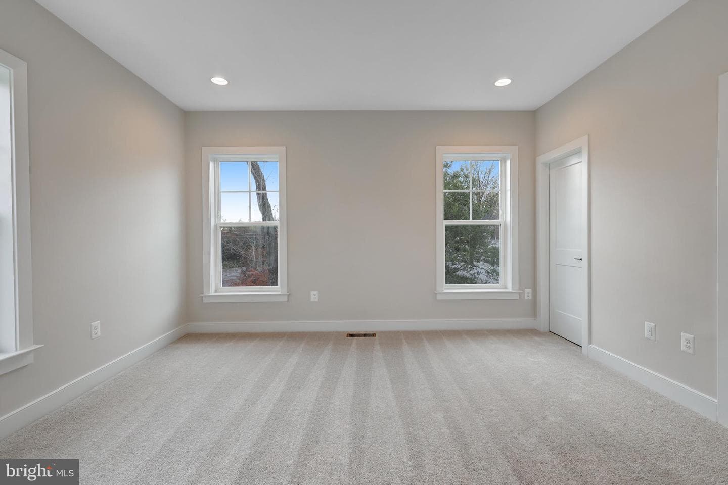 1429 Spring Vale Avenue photo 70