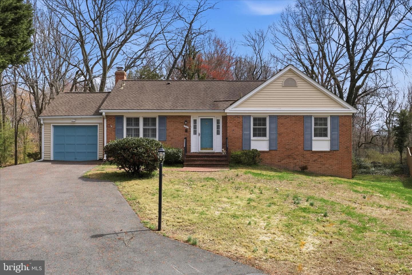 6711 Stoneybrooke Lane photo 1