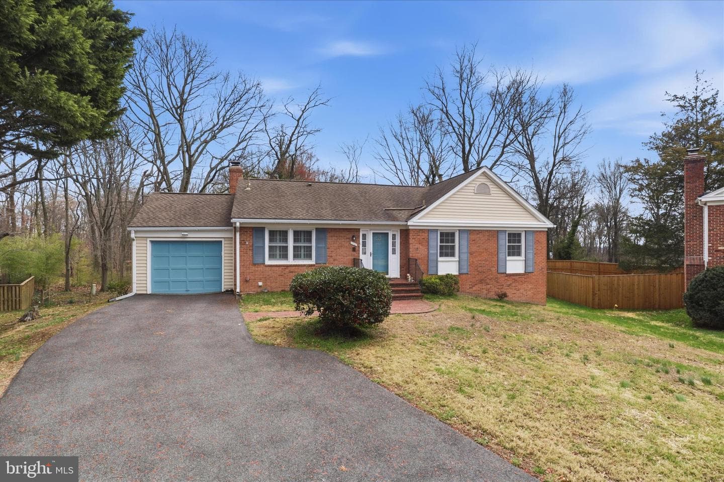 6711 Stoneybrooke Lane photo 2