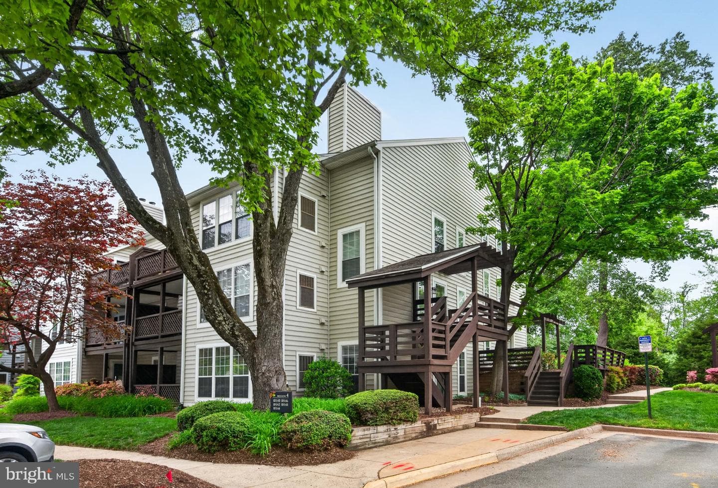 10146 Oakton Terrace Road #10146, Oakton