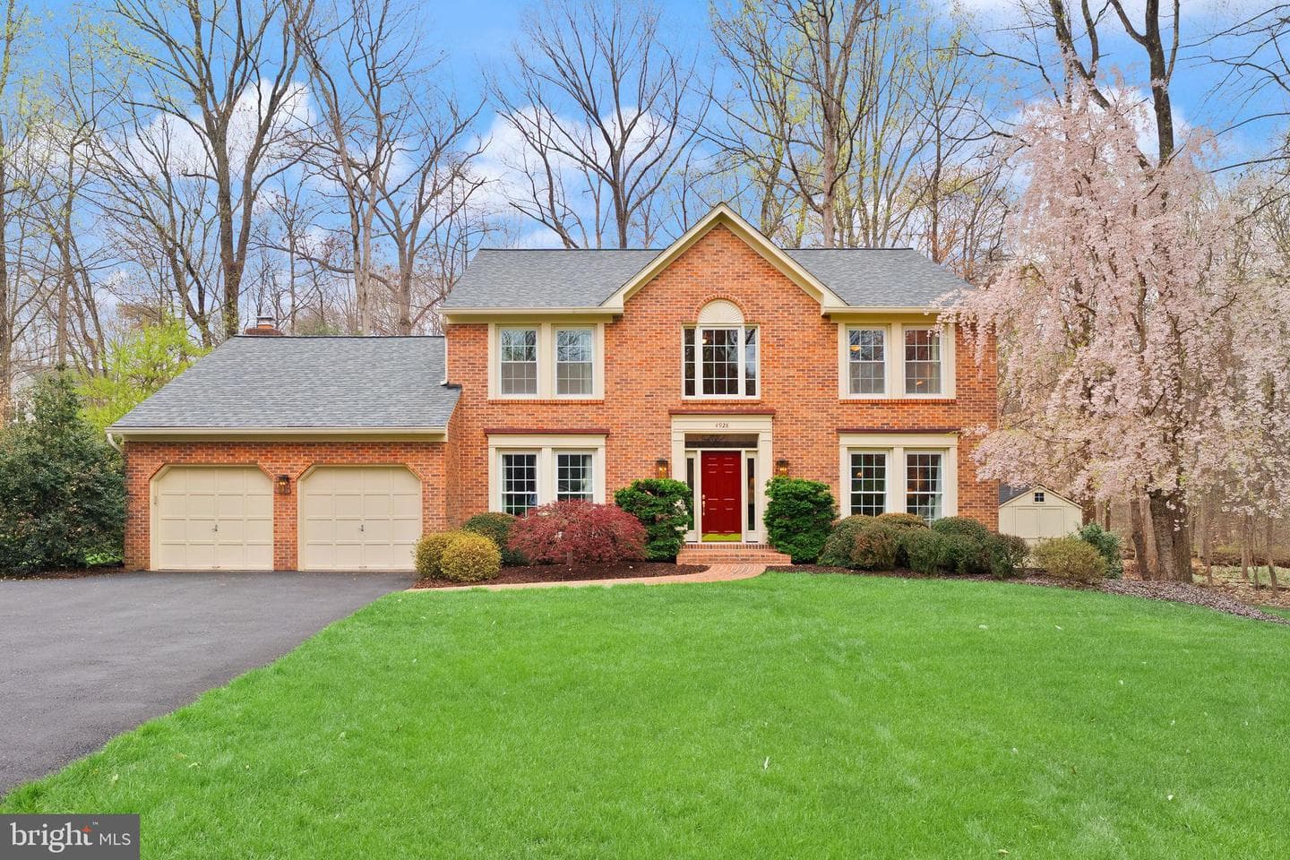 4928 Novak Lane photo 3