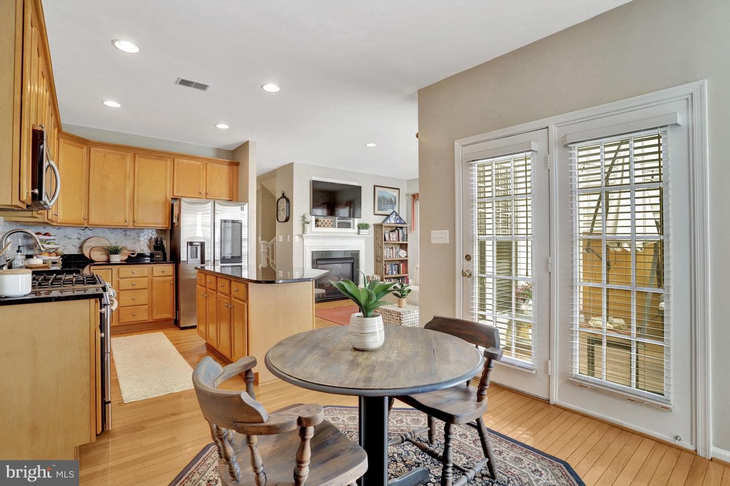 7768 Grandwind Drive photo 24