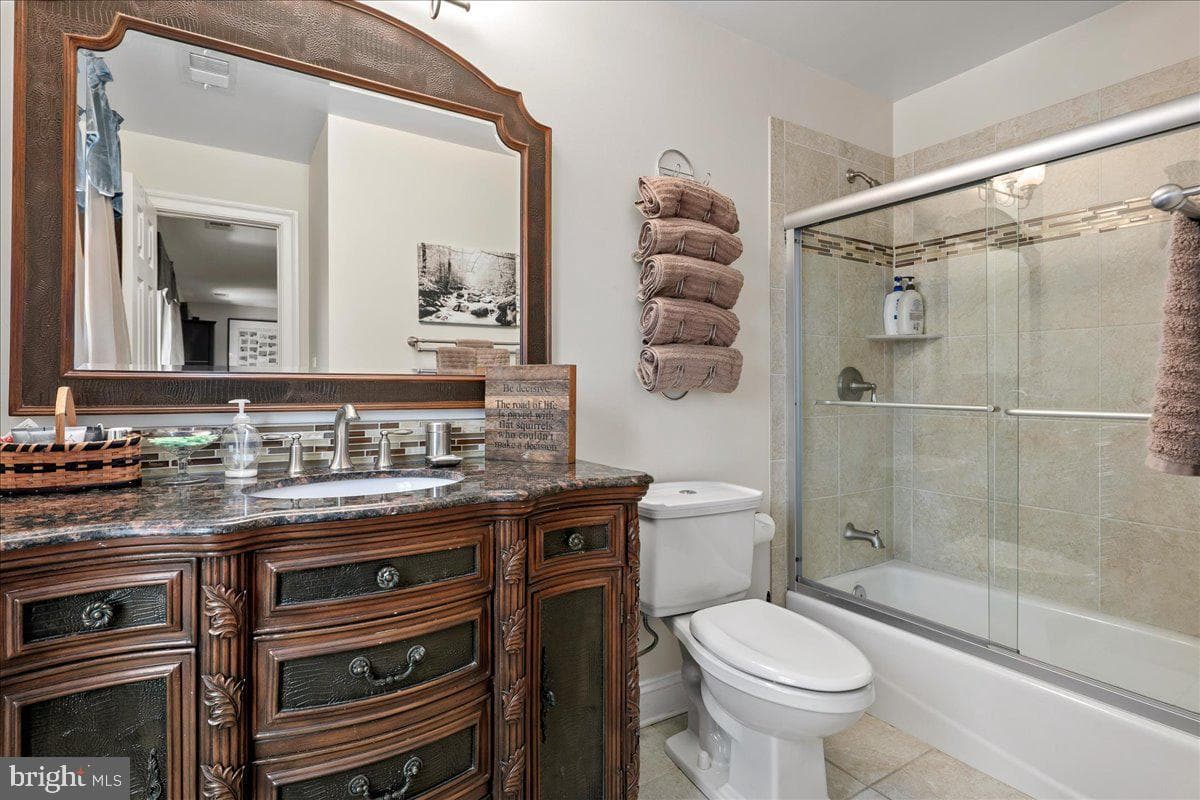 9498 Lynnhall Place photo 41